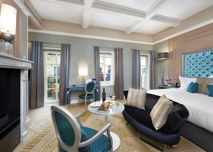 Aria By Library Collection 5*