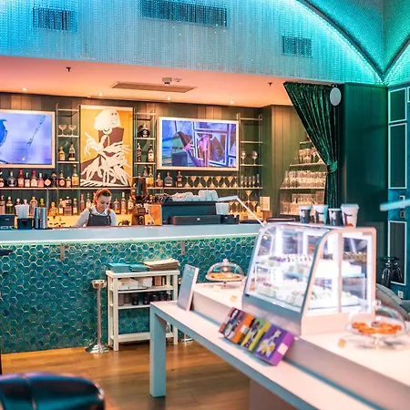 Aria By Library Collection Hotel