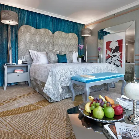 Aria By Library Collection 5*