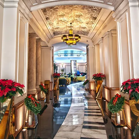 Aria By Library Collection Otel 5*