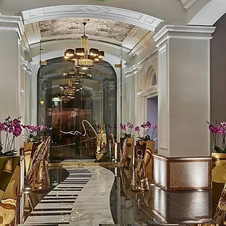 Hotel Aria By Library Collection Budapesta