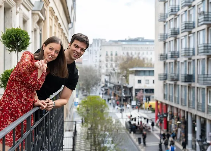 מלון Aria By Library Collection 5*