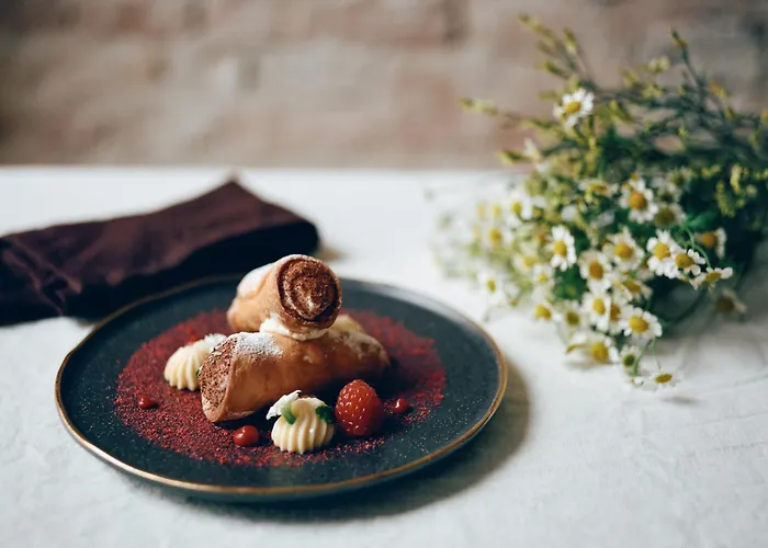 Aria By Library Collection מלון