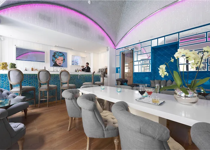 Aria By Library Collection מלון